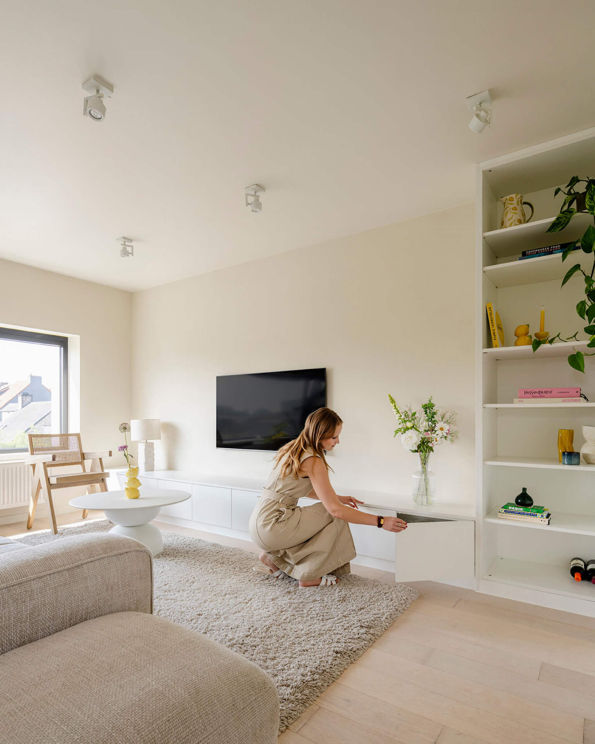 Customised TV cabinet in Front White color with push-to-open doors