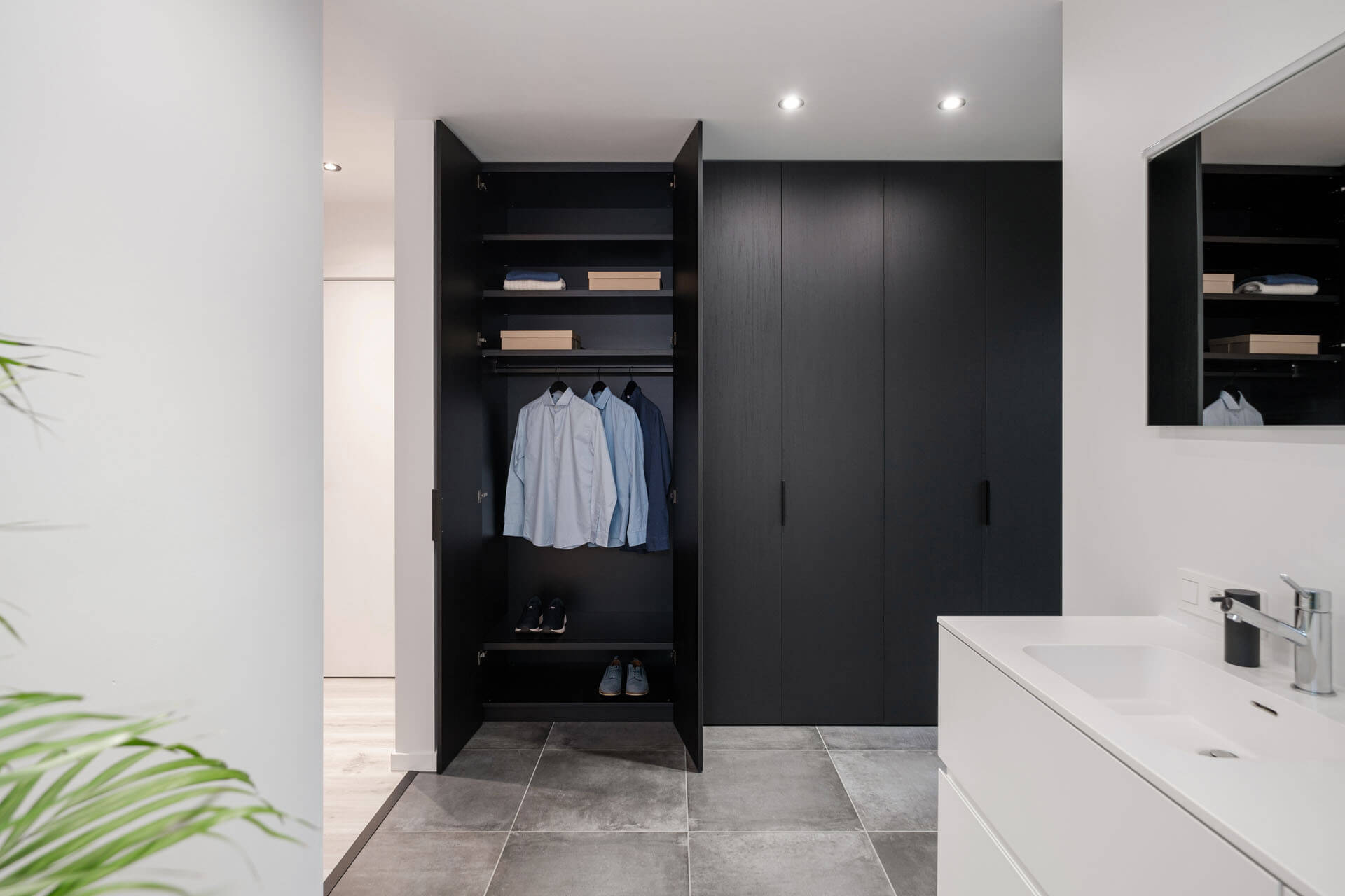 Made-to-measure dressing room in bathroom