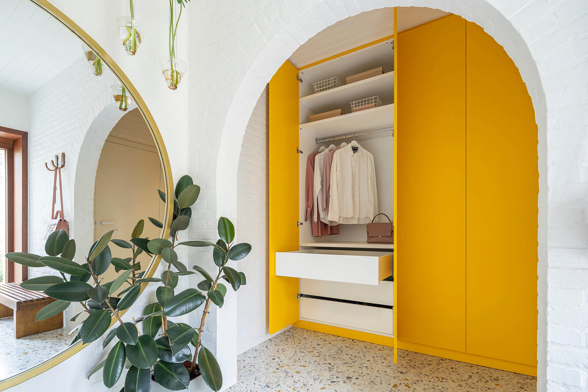 Custom built-in dressing in the color yellow